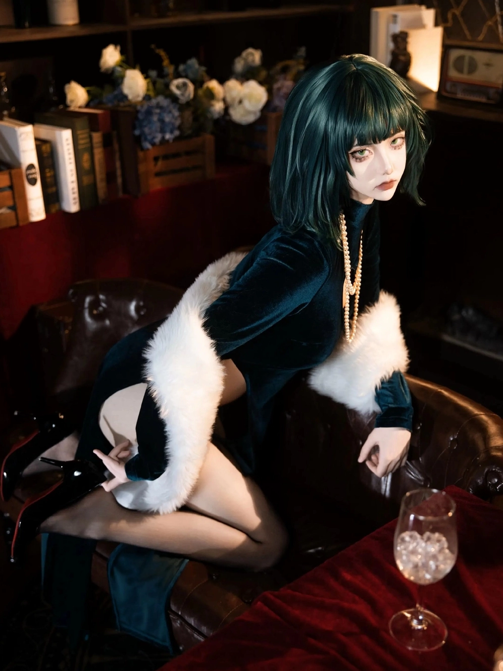 Khám phá thế giới Cosplay Fubuki: Nàng Băng Vũ Thu Thuật Sư Quyến Rũ